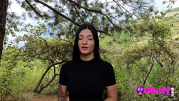 Offering money to sexy girl in the forest in exchange for sex - Salome Gil